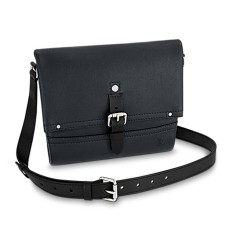 Kabelka Louis Vuitton Canyon Messenger PM M54963 z Utahu