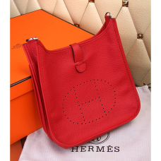 Hermes Evelyne III Togo kožená crossbody taška červená