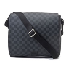 Louis Vuitton N41272 District MM Messenger taška Damier Graphite Canvas